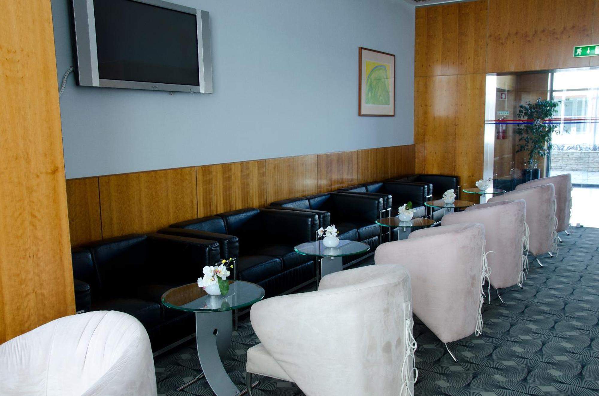 VIP Executive Santa Iria Hotel Santa Iria de Azoia Exterior foto